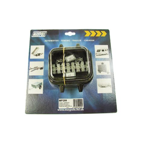 MP299 Britax 8 Way Junction Box Display Packed